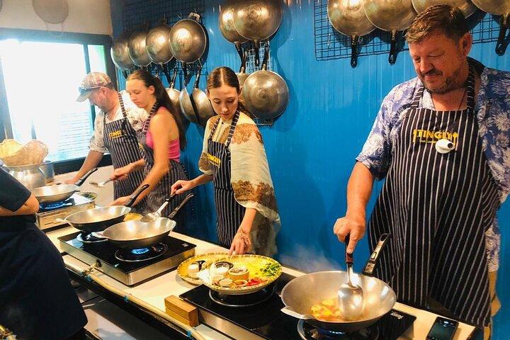 3 Hour Thai Local Cooking Class in Bangkok