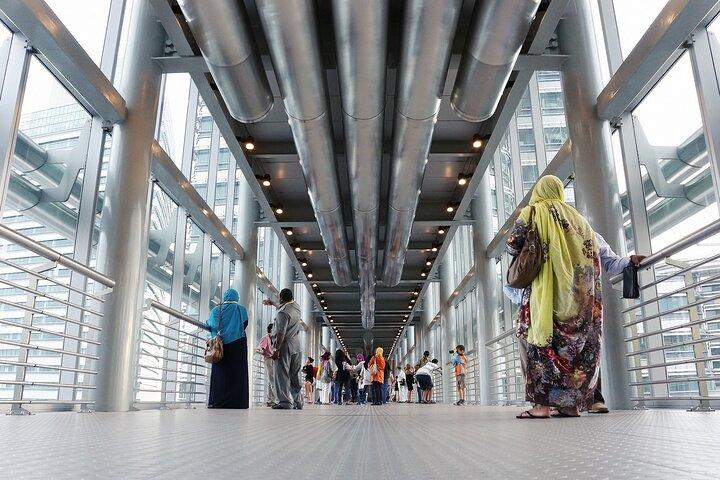 Petronas Twin Towers and Ten Wonders of Kuala Lumpur City Tour