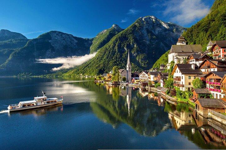 Hallstatt, St. Wolfgang & St. Gilgen Day Trip from Salzburg