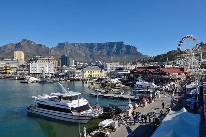 Private tour to Robben Island Kirstenbosch and Constantia Winery