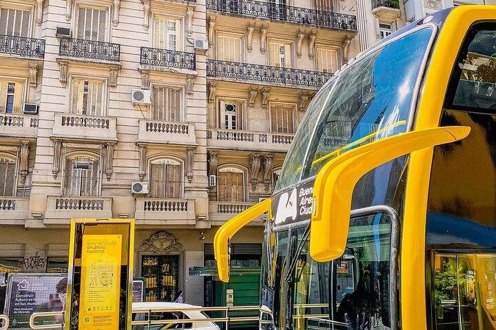 Hop-On Hop-Off Buenos Aires (26 Stops) + Smart Guide AI