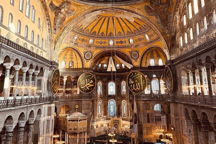Istanbul Highlights Blue Mosque, Hagia Sophia, Cisterns and More!