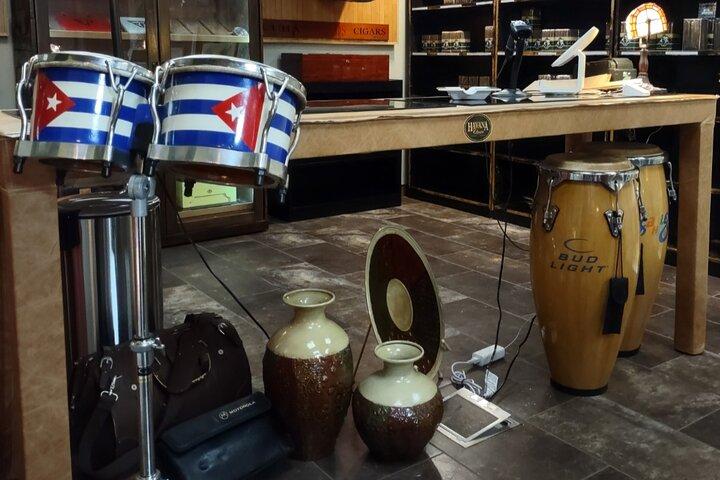 Little Havana Private Tour Food Arts Music Museum Cigar Factory