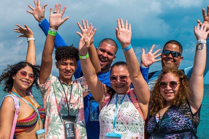 Isla Mujeres Catamaran + Snorkel + Open Bar on board + Buffet