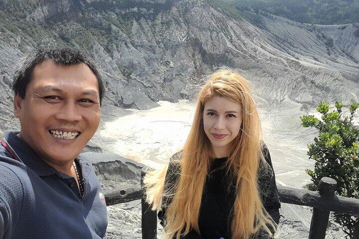Bandung Private Tour Mountain Volcano and Hotspring ( Overland )