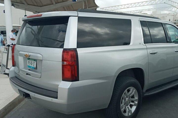 Luxury Private Roundtrip Transportation CUN-Costa Mujer Airport