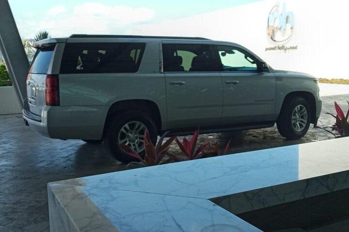 Luxury Private Roundtrip Transportation CUN-Costa Mujer Airport