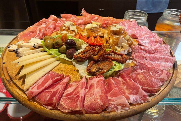 Florence Exclusive VIP Wine Tasting Tour with a Special VIP Gift