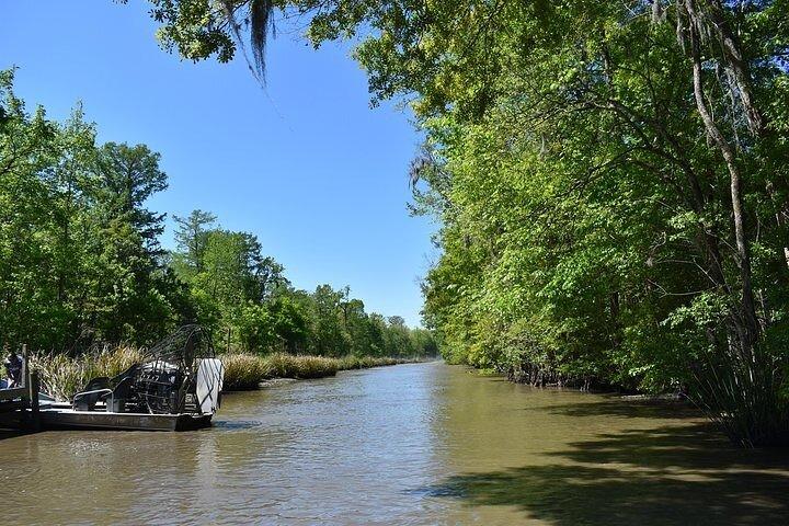 Whitney Plantation and Airboat Tour from New Orleans