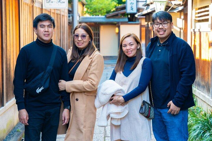 Private Photoshoot Experience in Kyoto ( Gion )