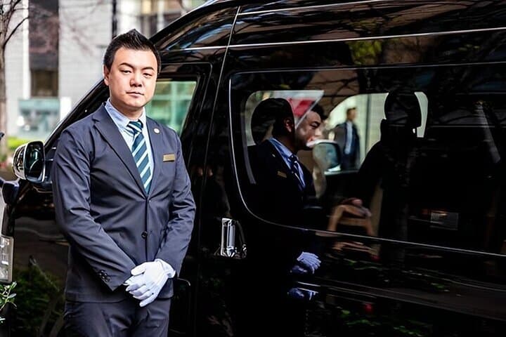 Tokyo: Private One-Way Transfer to/from Haneda Airport(HND)