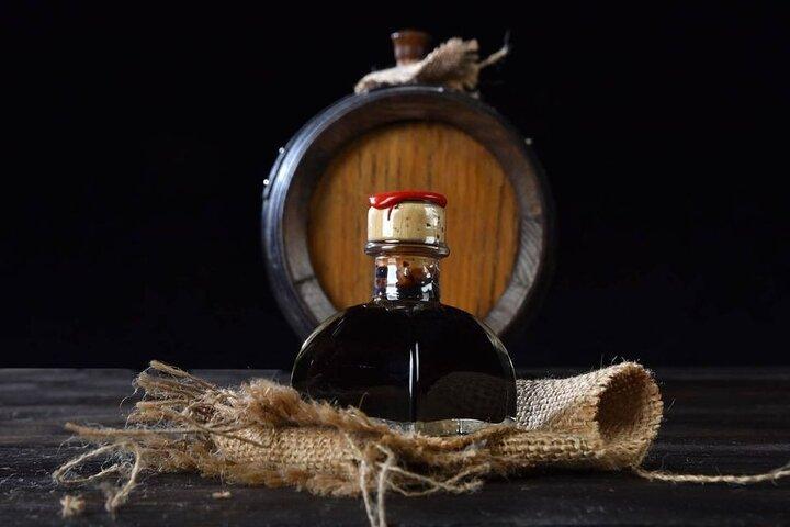Balsamic Vinegar Cellar Guided tour and tasting in Modena