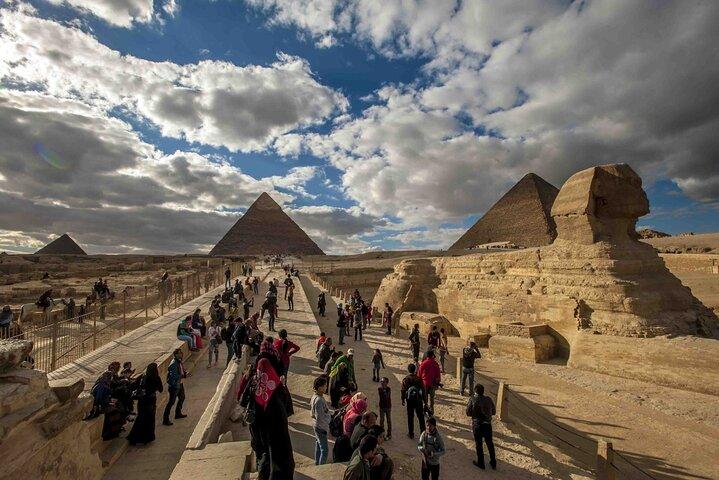 Tour of the Pyramids, Egyptian Museum, Khan Al-Khalili from Cairo