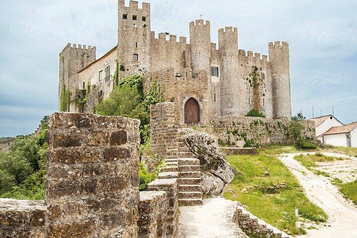 Private Nazaré & Óbidos Tour from Lisbon