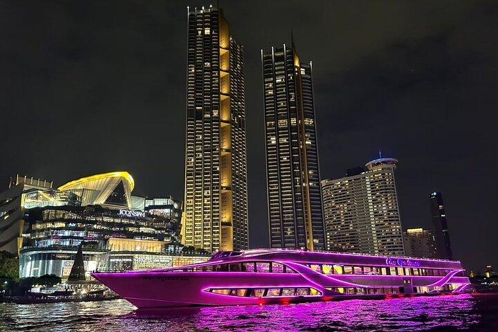 Bangkok Dinner Cruise: The Opulence Cruise International Food