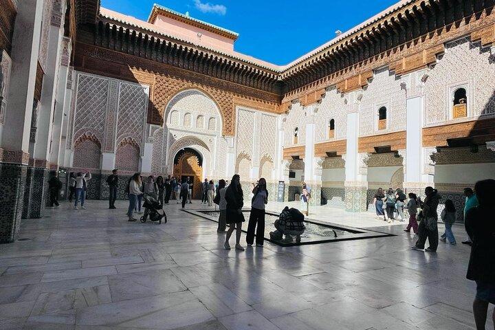 Marrakech : Bahia Palace & Madrasa Ben Youssef And Medina Tour