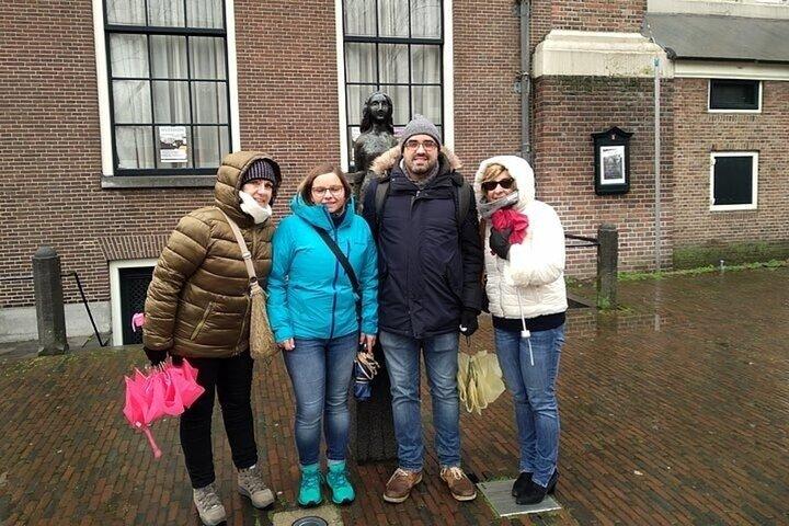 Amsterdam Historic Center Walking Tour With A Guide