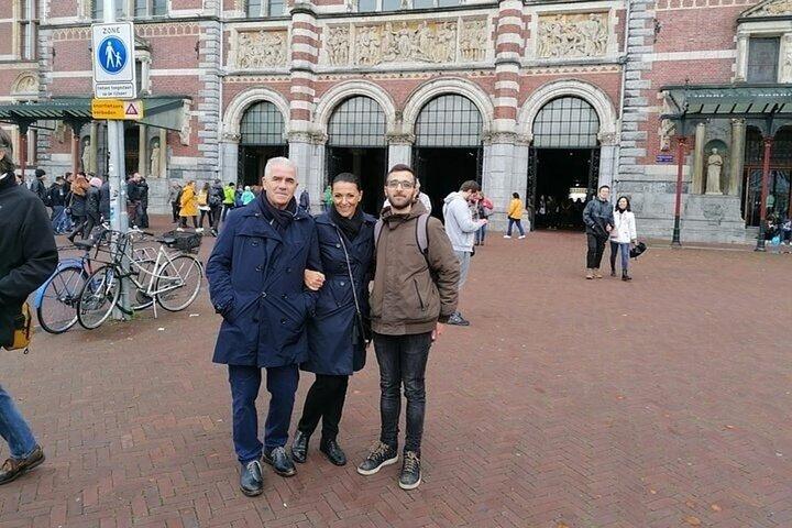 Amsterdam Historic Center Walking Tour With A Guide