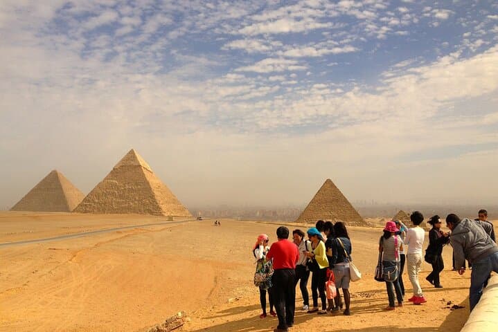 Cairo Day Tour from Luxor by Plane with Lunch