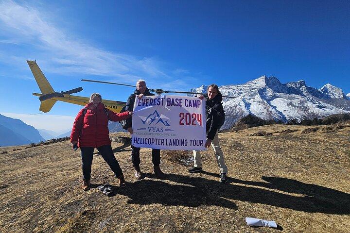 Everest base camp helicopter tour with Guarenteed Landing