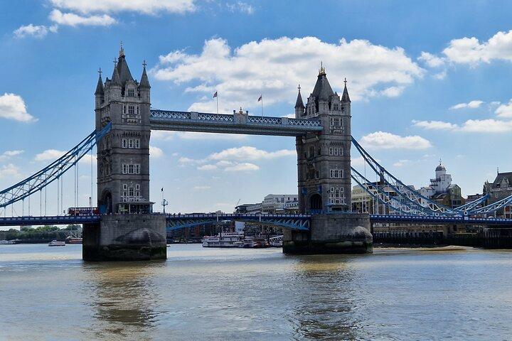 London Private Guided Taxi Tour
