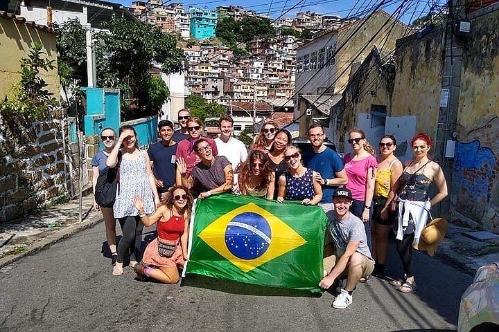 Favela Jeep Tour to Rocinha and Capoeira with Local Culture