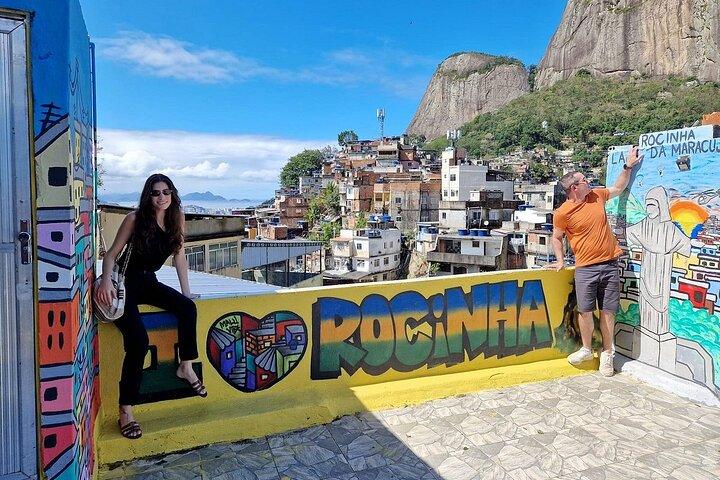 Favela Jeep Tour to Rocinha and Capoeira with Local Culture
