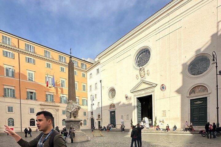 Pantheon Guided Tour with Entrance Ticket