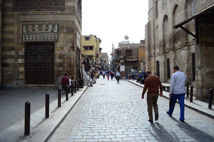 Day Tour To El Moez Street And Al Azhar Park