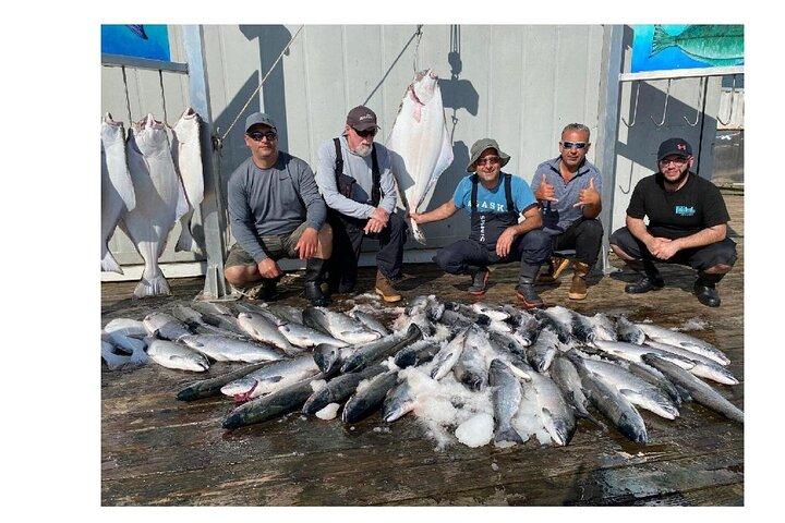 Ketchikan salmon and halibut fishing charter