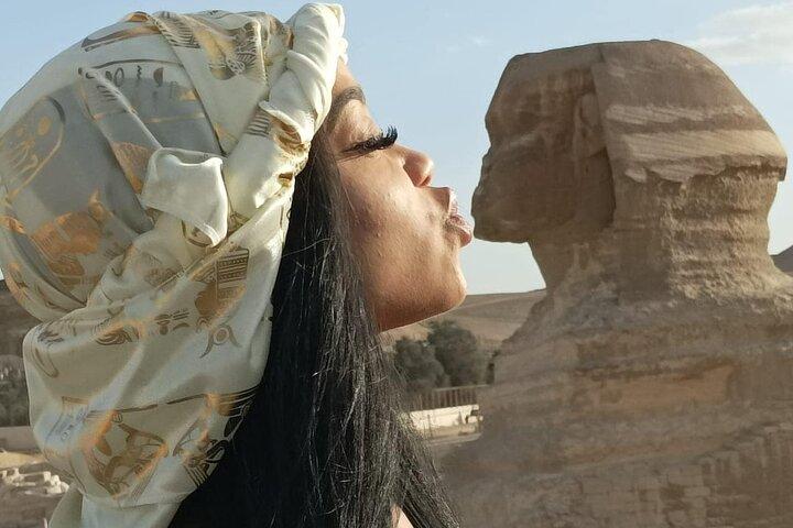 Cairo 8 Hour Private Tour of Pyramids & Grand Egyptian Museum