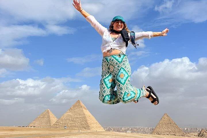 Cairo layover Giza pyramids Sphinx and Nile felucca ride