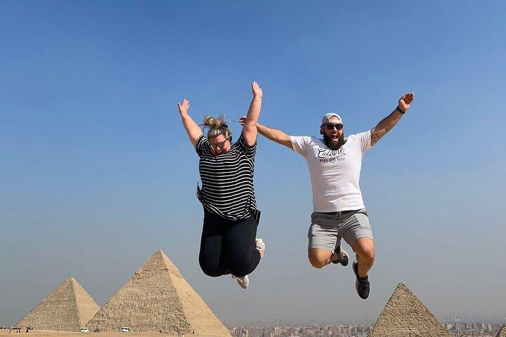 Half Day Tour Giza Pyramids &Great Sphinx with Private Tour Guide