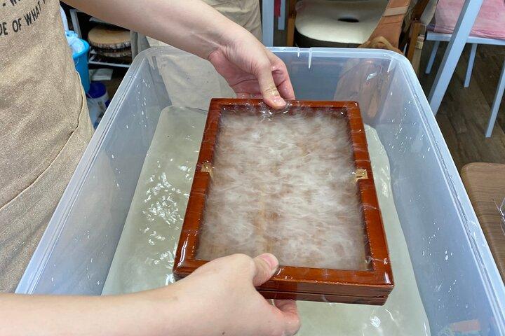 Authentic Handmade Washi Paper Making Workshop in Ueno