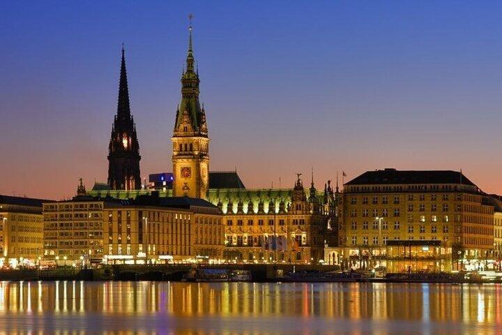 Hamburg Old Town Walking Tour with a Guide
