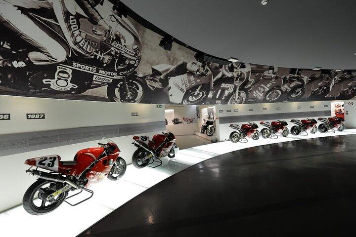 Motor Valley from Florence: Ducati, Lambo, Pagani & Ferrari