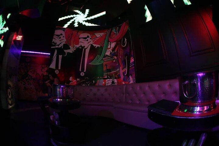 Miami Night: the Ultimate Nightclub Experience