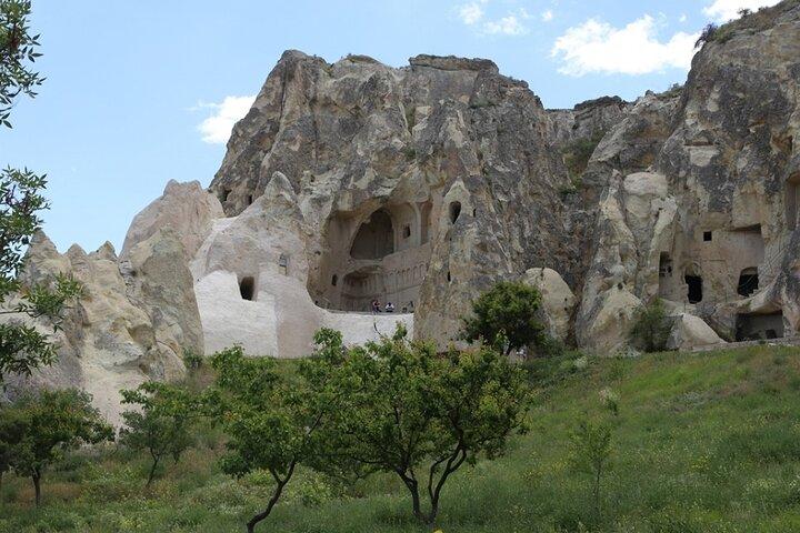 Cappadocia Red Tour: Göreme, Zelve, Paşabağ & Avanos