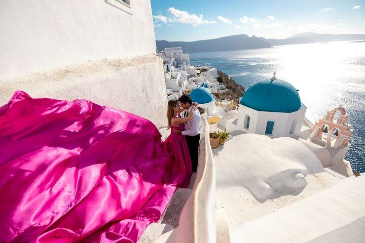 Santorini Oia: Private Flying Dress Photoshoot