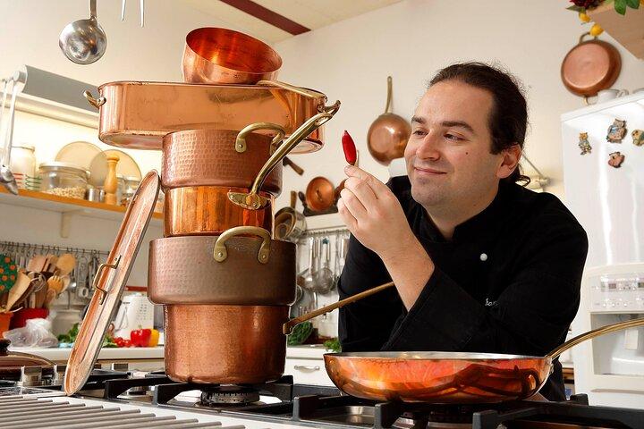 Tuscan Cooking Class in Siena with Handmade Pasta, Wine & Dinner