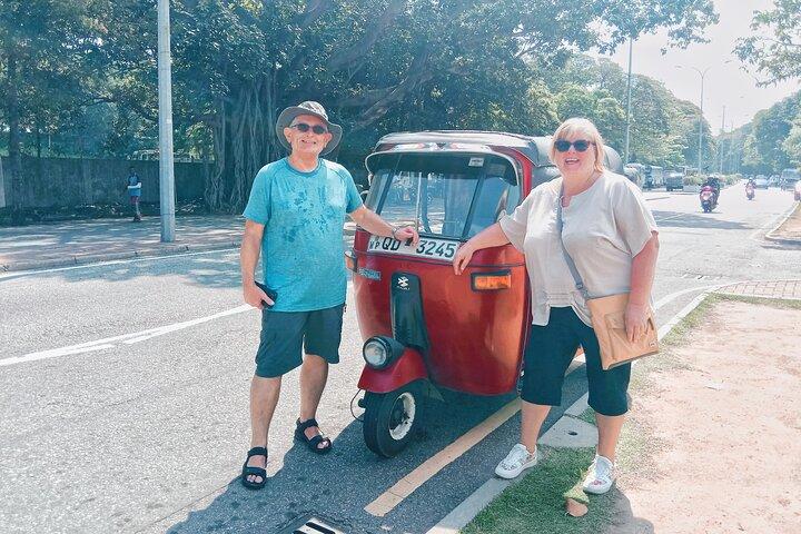 Colombo Tuk Tuk City Tour Hotel Pickup and Drop Service