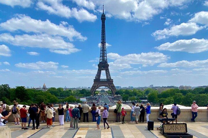 Small Group Eiffel Summit Tour By Lift