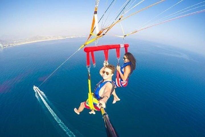 Dubai: Private Parasailing with Pickup & Drop-Off