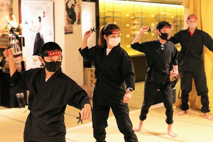 Tokyo Customized Tour & Samurai Ninja with Licensed Guide