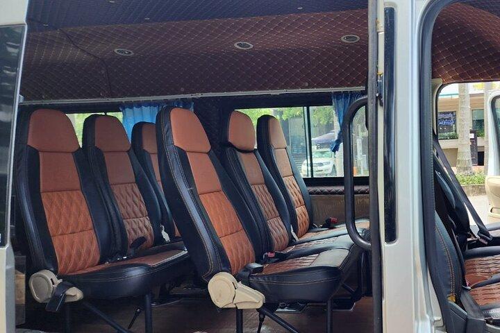 Mini van 16s: HO CHI MINH AIRPORT HOTEL (one way transfer)