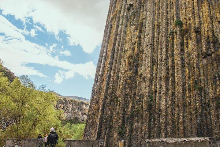 Garni, Geghard and Symphony of Stones Azat Reservoir Day Tour
