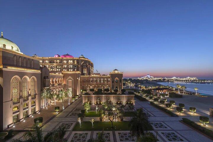Abu Dhabi City Tour with Optional Louvre Museum Visit