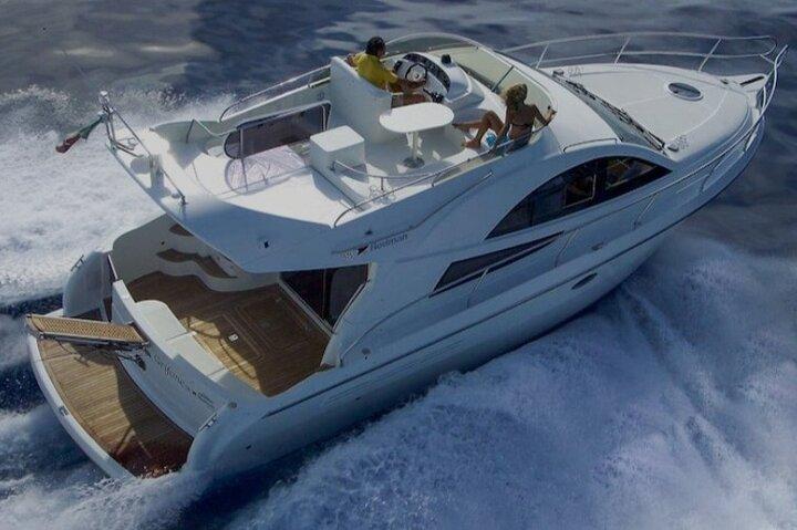 Capri Yacht Experience on board Carlina Yacht Private Tour