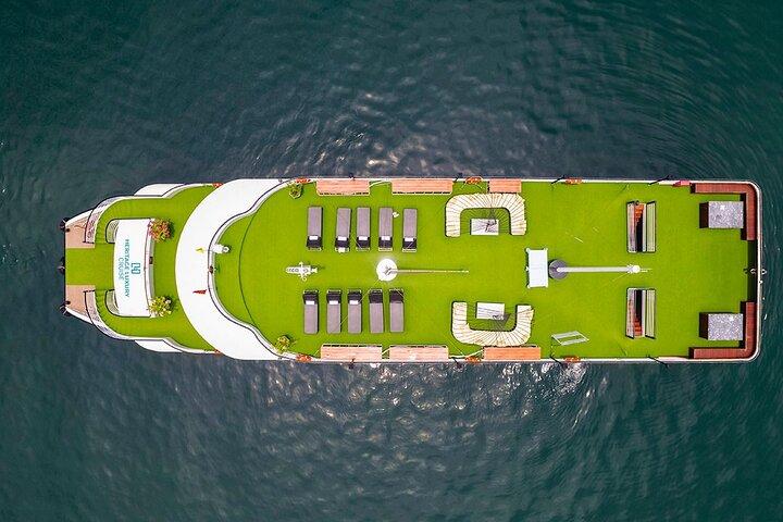 Heritage Ha Long Luxury Day Cruise with Buffet and Limousine