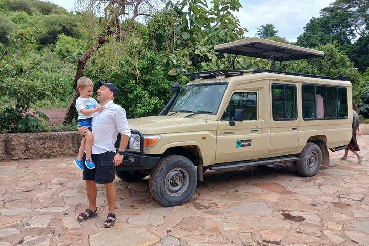 4 Day Private Luxury Safari Tour.